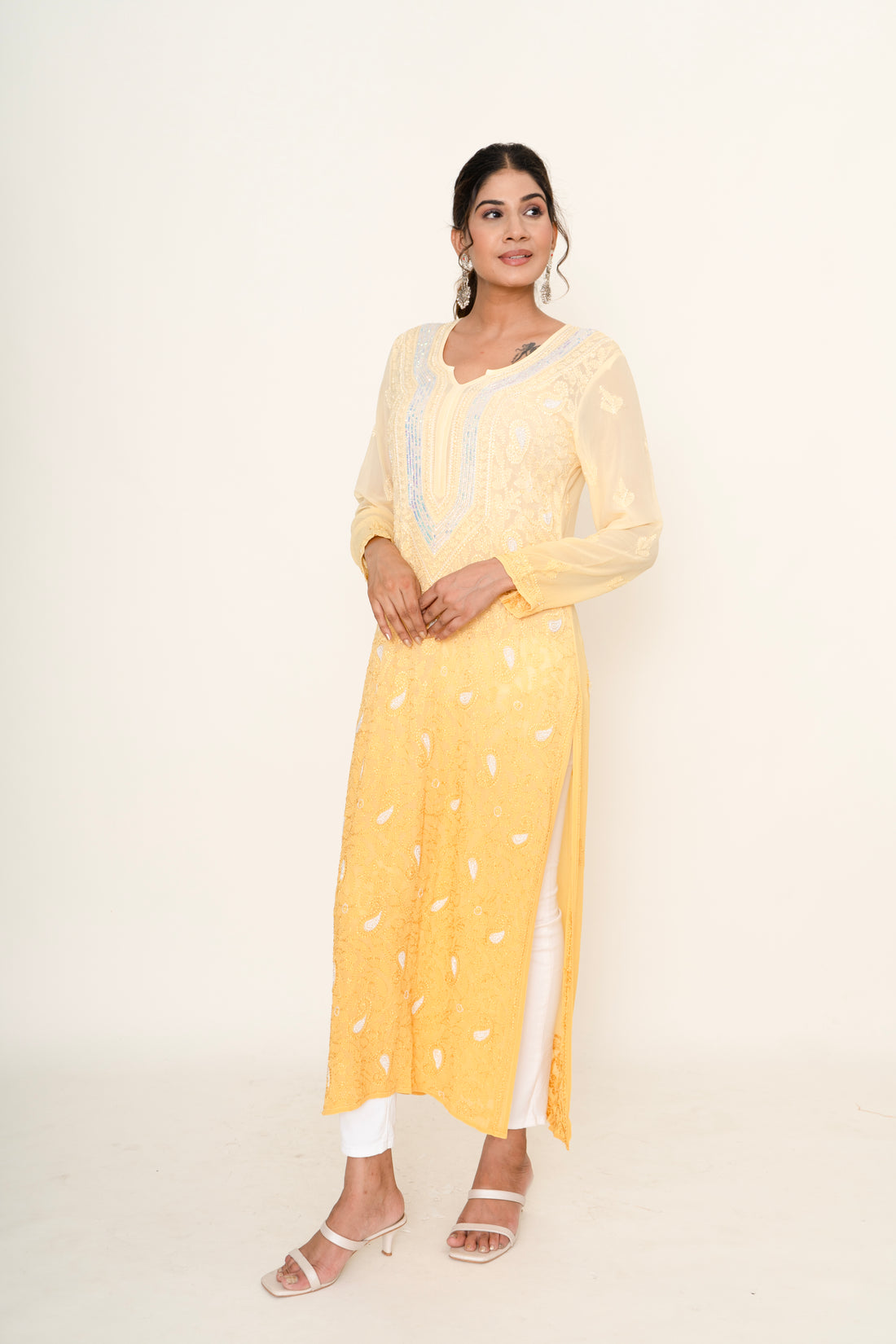 Yellow water sequin line workkurta