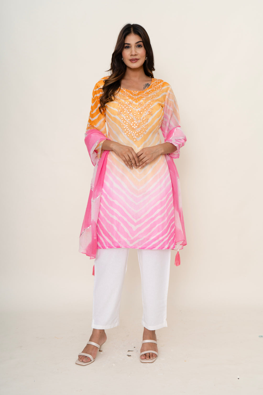 Lahariya kurta with dupatta